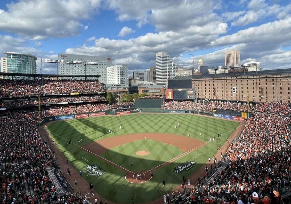 Today is deadline for the Orioles to extend their Camden Yards