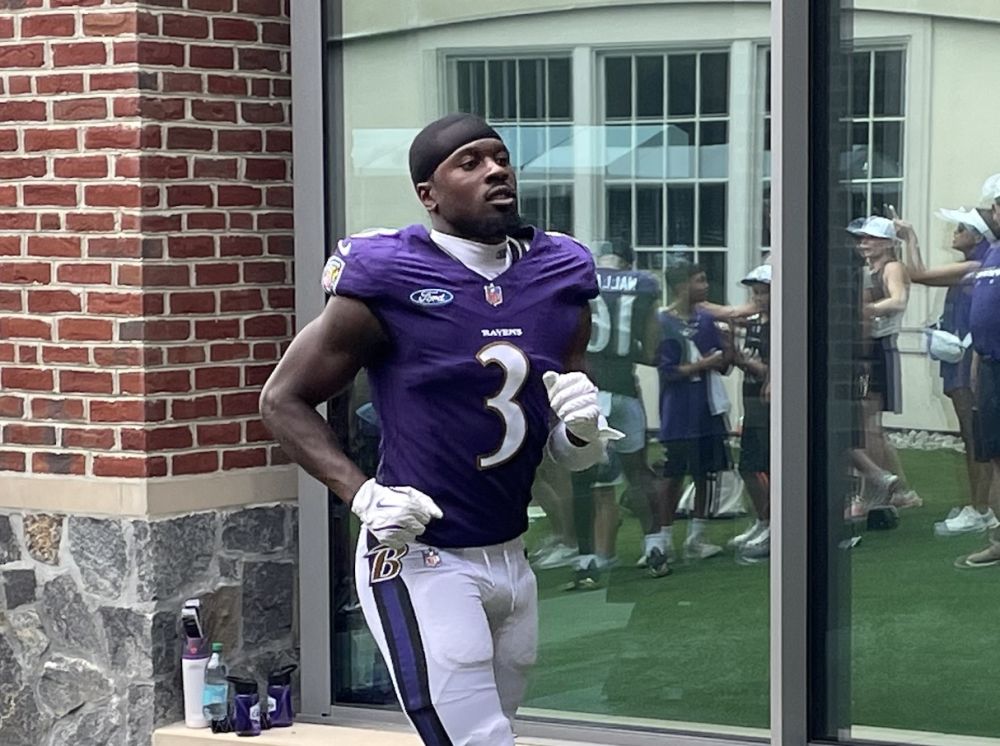 In shadow of Crosby-Hendrickson drama, Ravens beef up secondary at start of new league year